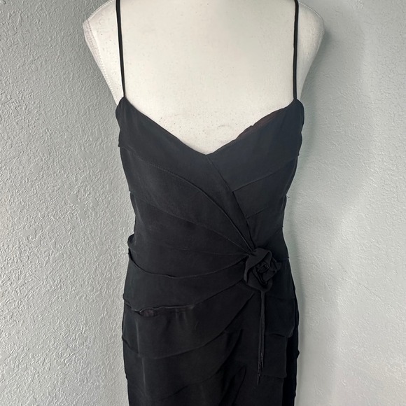 Lillie Rubin Dresses & Skirts - Lillie‎ Rubin Black Silk Tiered Ruffled Rose Accent Sheath Dress Size 8